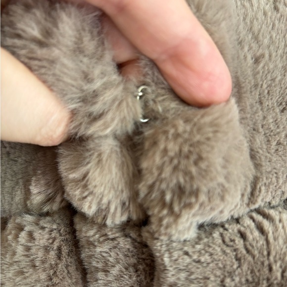 Rachel Zoe Teddy Jacket - Tan Size S Sleeveless Faux Fur - Picture 4 of 8